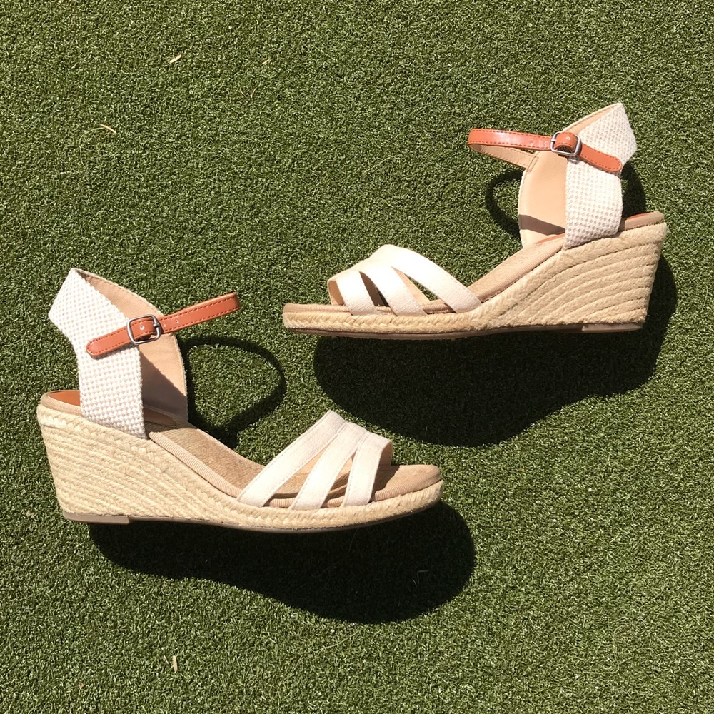 Lucky Brand Wedges. Size 71/2. NWOT.